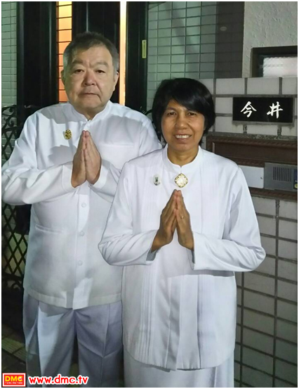 (ซ้าย) กัลฯยาซึฮิโร่  และ (ขวา) กัลฯอำพร  ลูกพระธัมฯโตเกียว