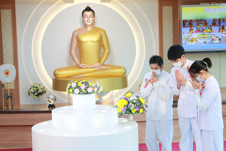 วัดพระธรรมกายไอจิ จัดพิธีบูชาข้าวพระ