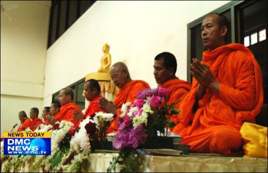 ได้รับความเมตตาจากพระครูนิยุติธรรมศาสน์ เป็นประธานสงฆ์