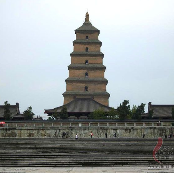 China's 'Tower of Pisa' leans back up