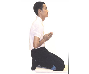 ท่านั่งเทพบุตรที่ผิด ท่านั่งเทพบุตรที่ผิด