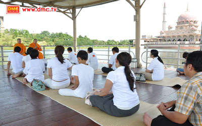Dhamma Listening