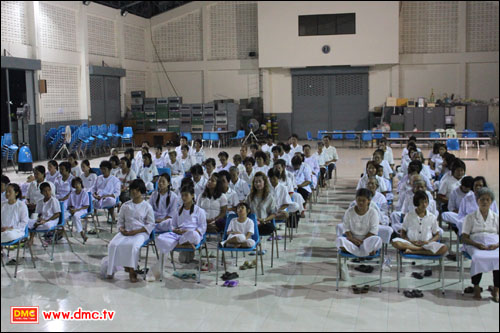 สั่งสมบุญด้วยการสวดมนต์ ปฏิบัติธรรม สั่งสมบุญด้วยการสวดมนต์ ปฏิบัติธรรม