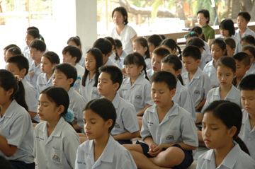 “ทอสี” โรงเรียนวิถีพุทธ บ่มความรู้คู่วิชาชีวิต