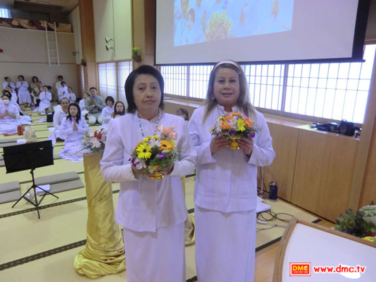 วางดอกไม้