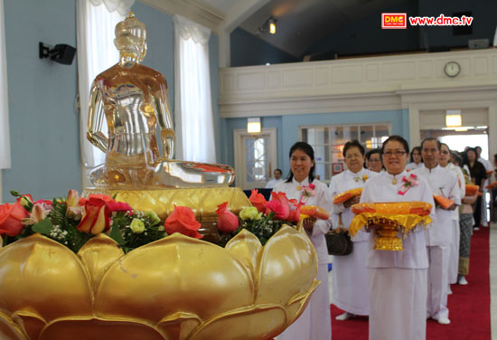 องค์พระแก้วใสสว่างงดงาม