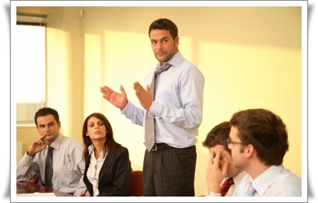 เพราะในโลกนี้ “นักพูด” มีมากกว่า “นักทำ” เพราะในโลกนี้ “นักพูด” มีมากกว่า “นักทำ”