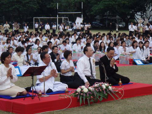 บุคคลที่สมบรูณ์ด้วยอริยทรัพย์ภายใน บุคคลที่สมบรูณ์ด้วยอริยทรัพย์ภายใน